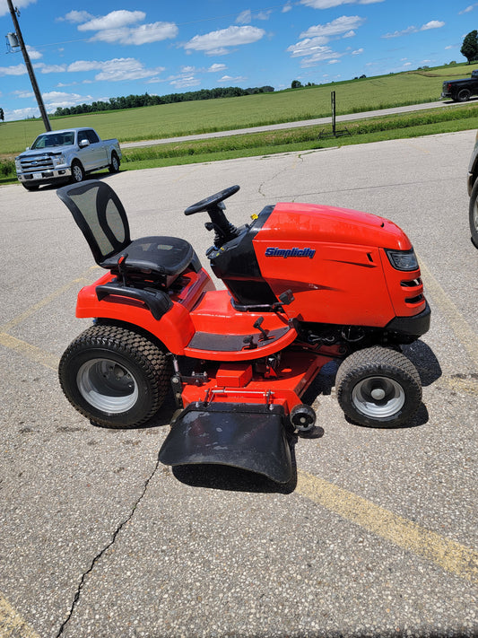 Simplicity 2021 50 Inch Deck - Stock#104015. 370 Hrs Used