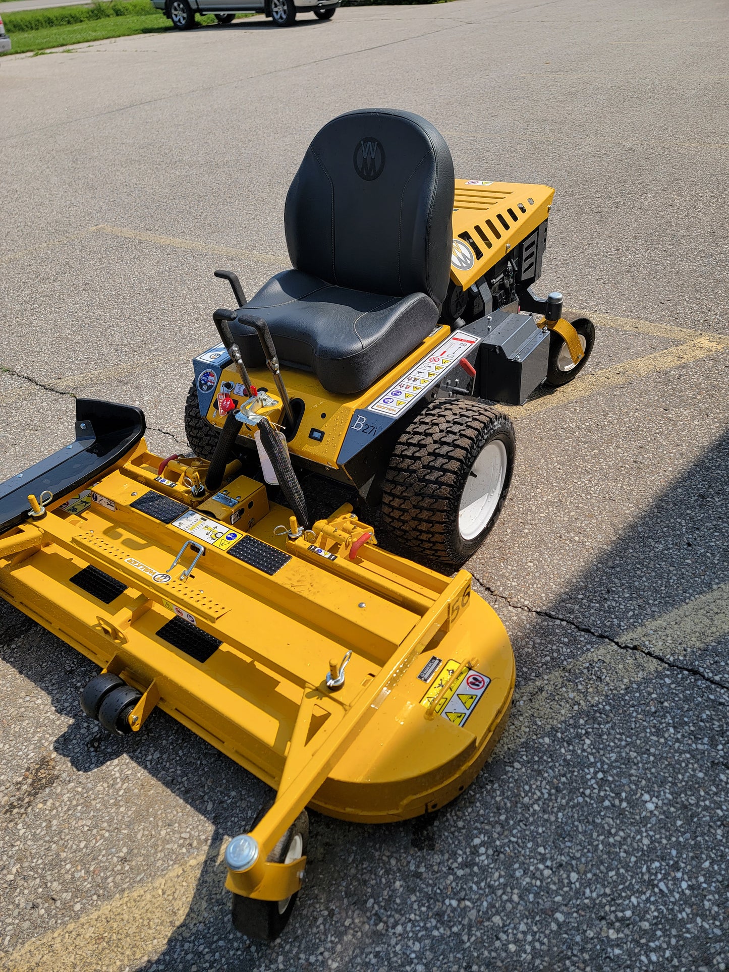 Walker Model B27i 56 Inch Deck