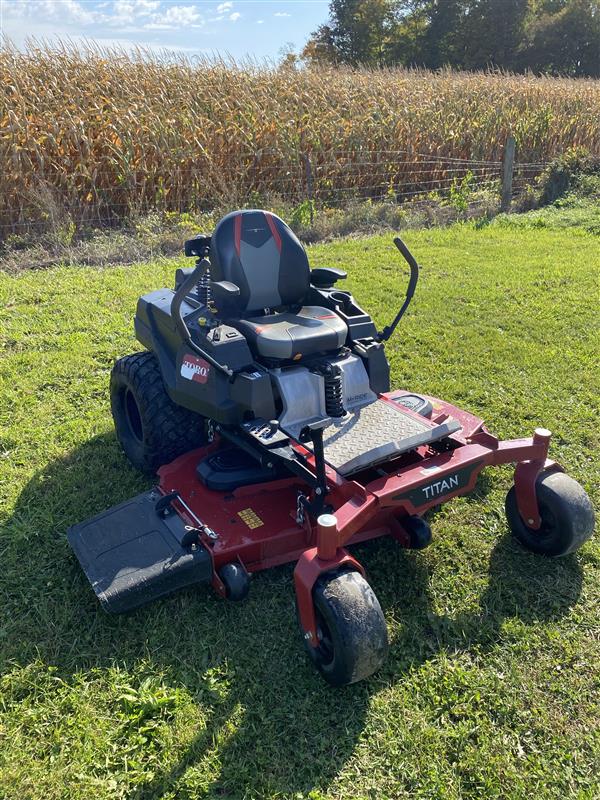 USED 60 in. (152 cm) TITAN® MyRIDE® Zero Turn Mower with MyRIDE® Suspension System with 109Hours
